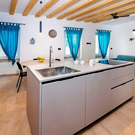 Apartman Sesi *